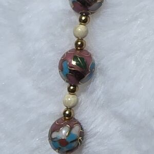 Elegant Multicolor Beaded Necklace